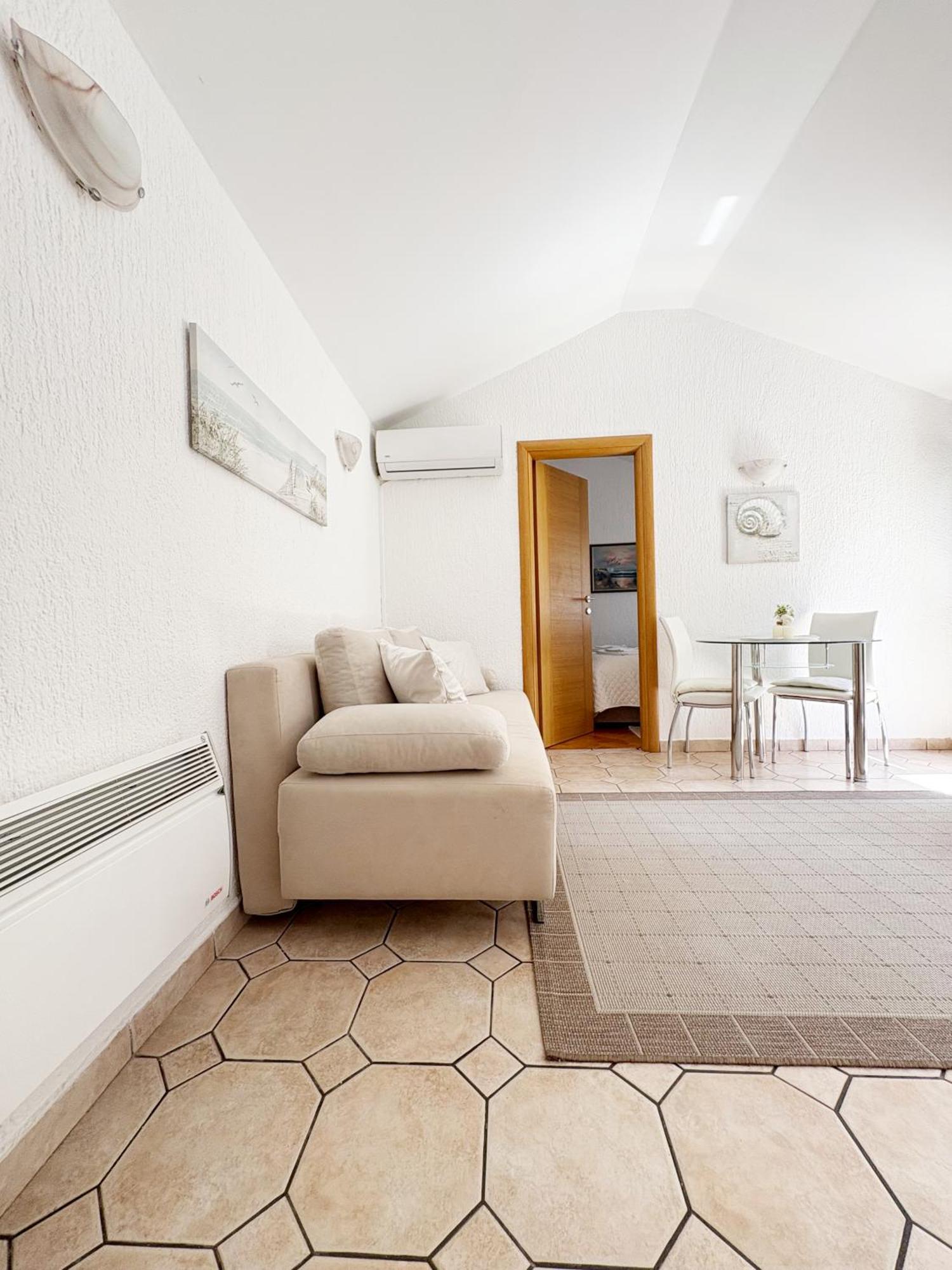 S&P City Center Apartments Kotor Exterior foto
