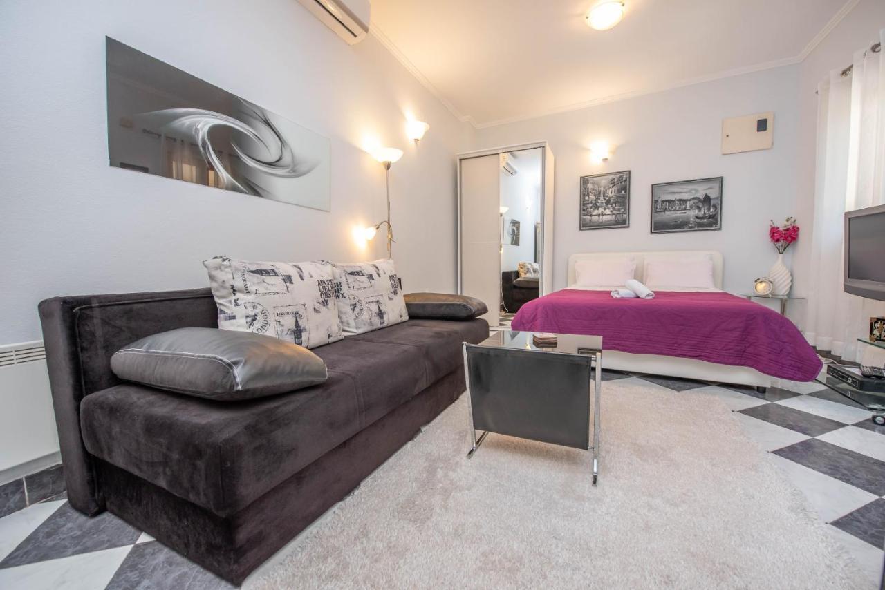 S&P City Center Apartments Kotor Exterior foto